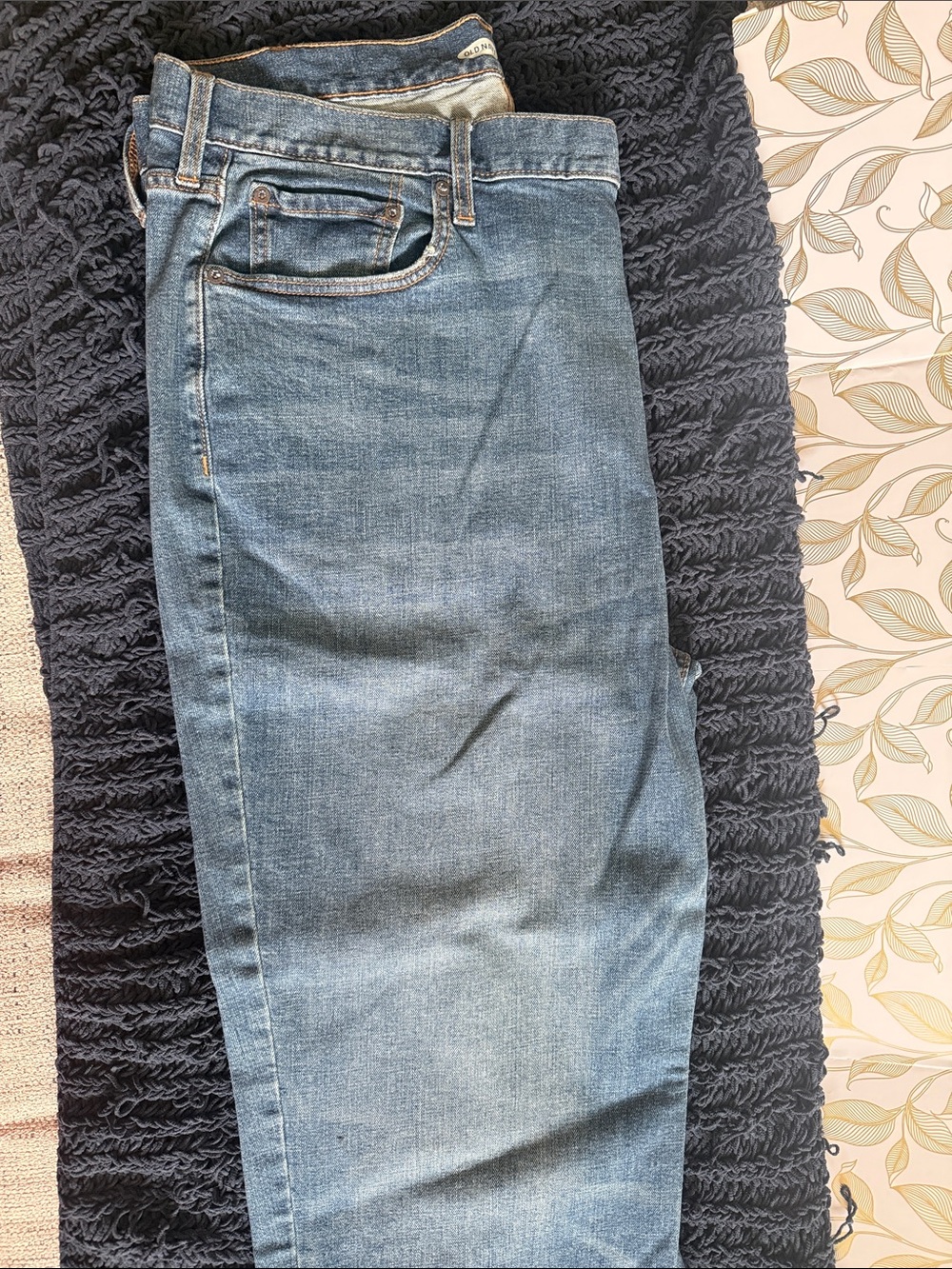 Old Navy Men's Light Blue Straight-Leg Jeans